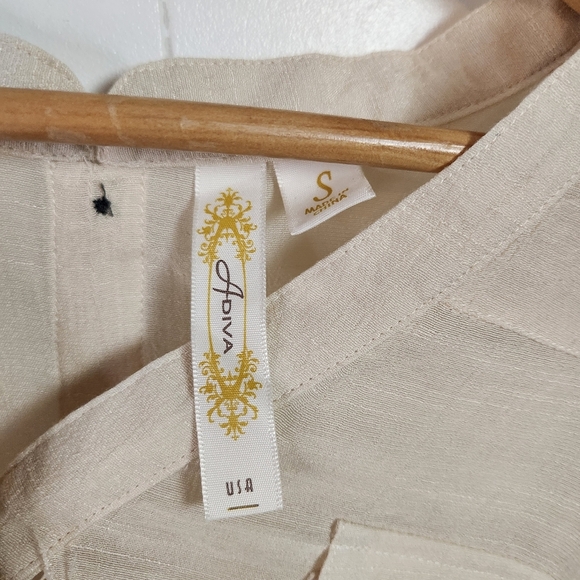 Adiva Sheer Lightweight Loose Long Sleeve Blouse Top Beige Size Small Boho - Picture 9 of 11